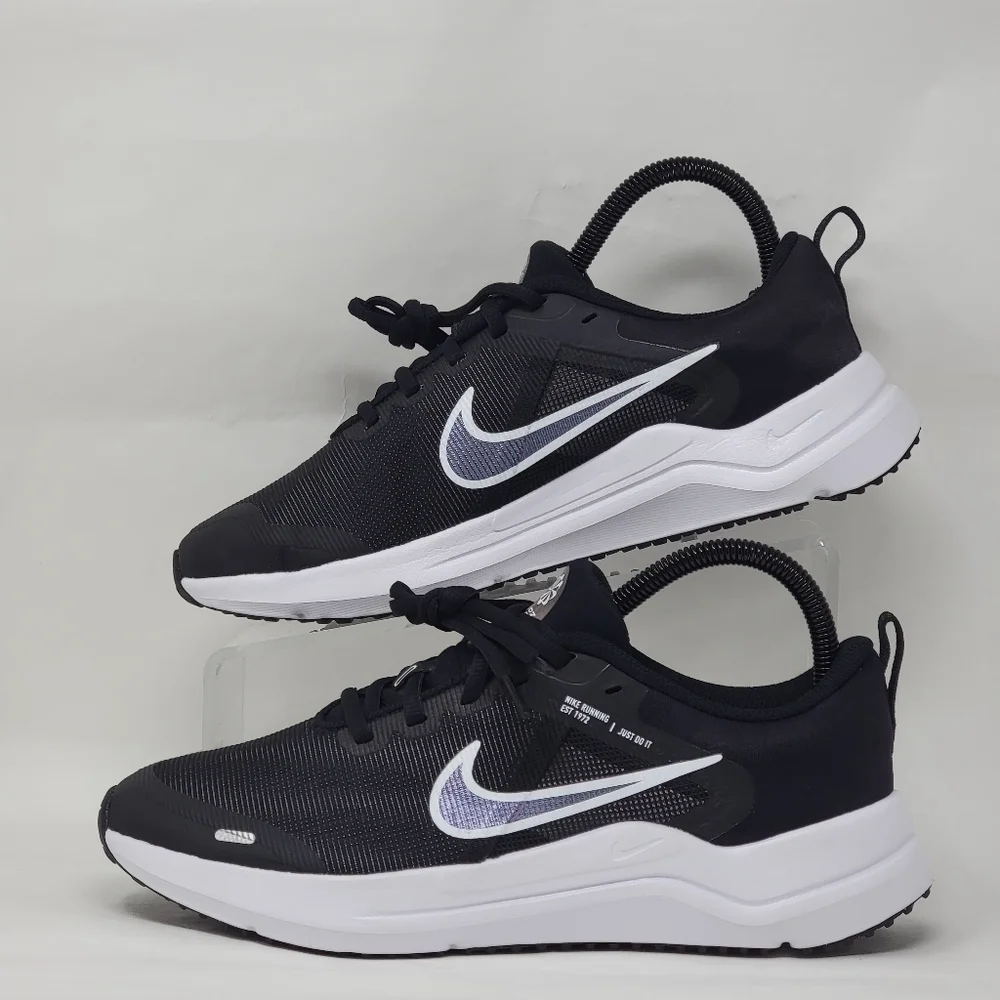 Nike Youth Size 6Y Downshifter 12 Running Shoes DM4194-003 Black White New